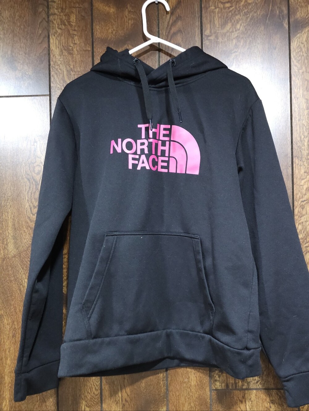 The North Face Medium Hoodie Womens Pink Ribbon
